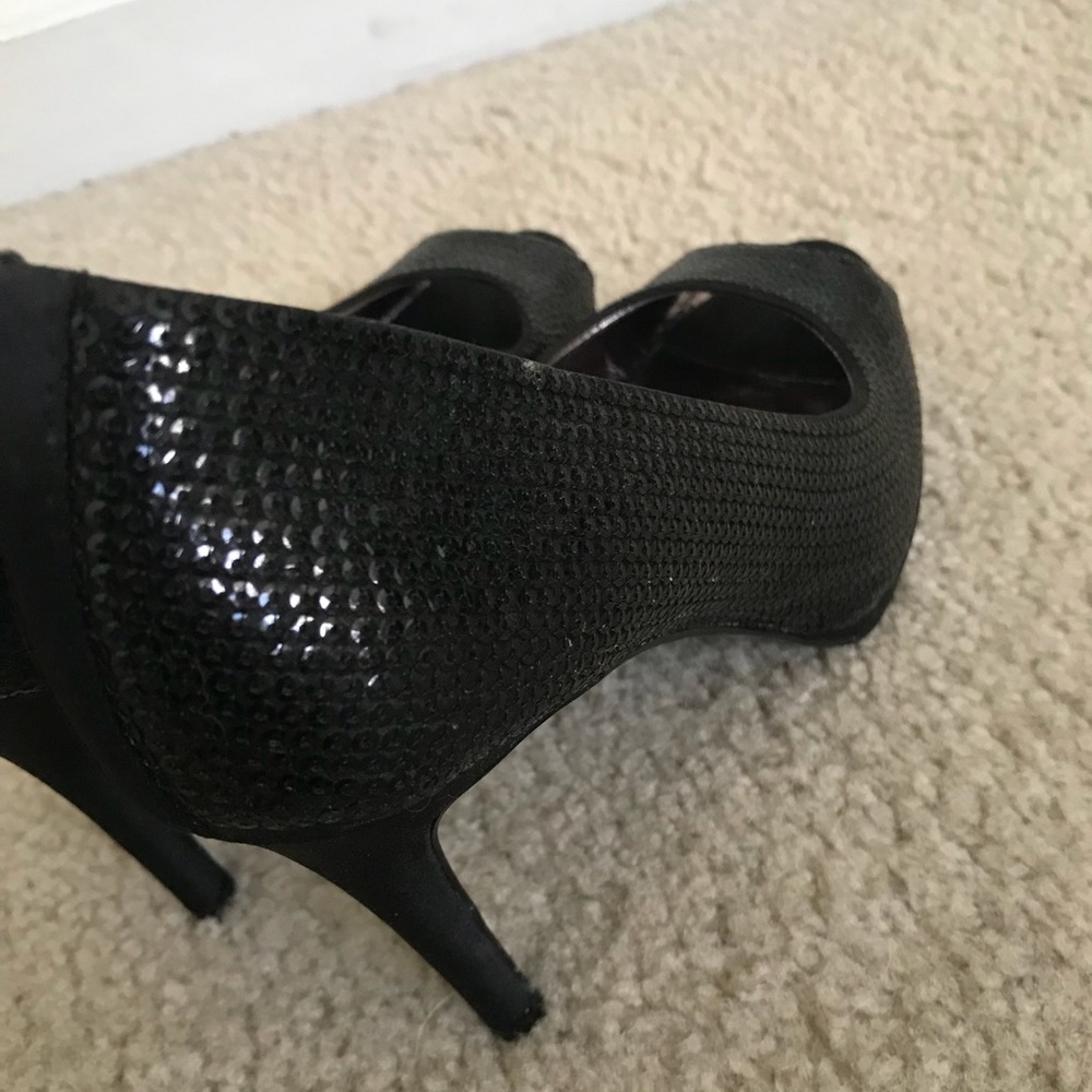 Sparkly Heels - Picture 5 of 5